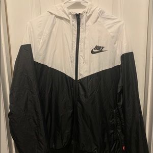 Nike windbreaker jacket